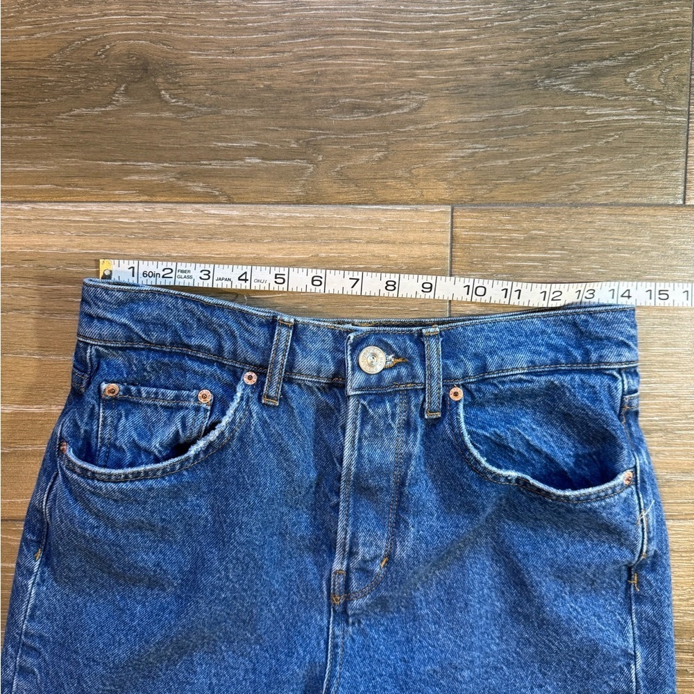 BDG straight leg, high waist, button fly cropped raw edge jeans size 28 - Picture 2 of 12